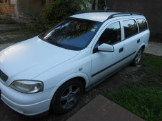 Opel Astra foto