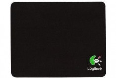 Mouse Pad Logitech foto