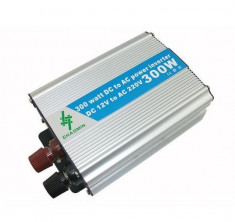 Invertor auto 300 W Chaomin foto