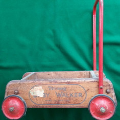 CARUT DE JOACA PENTRU COPII - ANGLIA - anii 1930 - BABY WALKER foto