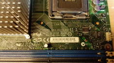 Placa de baza PC Intel Desktop Board D915GAV foto