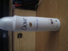 Dove deodorant spray Invisible Dry foto