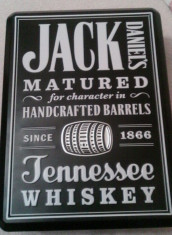 Jack Daniel?s Old No 7 Tennesse Whiskey ? 0.7 (Cutie+Sticla +2 pahare) foto