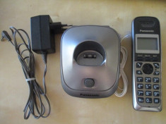 Telefon fix fara fir Panasonic model KX-TG2511FX foto