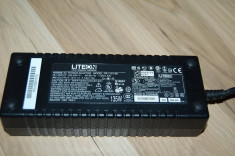 INCARCATOR LAPTOP ASUS/LITE-ON 19V 7.1A 135W MOD.PA-1131-08 MUFA 5.5*2.5MM foto