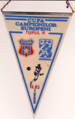 Fanion fotbal STEAUA BUCURESTI - IFK GOTEBORG 15.03.1989 foto