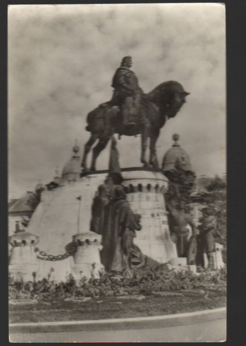 CPI (B8011) CARTE POSTALA - CLUJ. STATUIA LUI MATEI CORVIN
