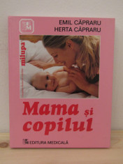 Mama si copilul-Emil si Herta Capraru foto