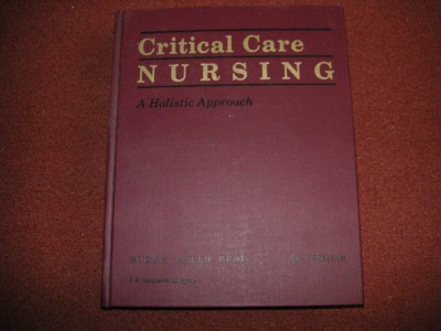Critical Care Nursing - A holistic approach foto