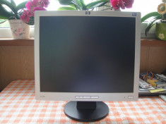 monitor HP L1906 foto