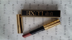 Ruj Avon Luxe nuanta Rose With Gold Nou foto