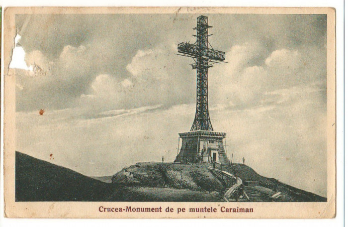 CPI (B8021) CARTE POSTALA - CRUCEA MONUMENT DE PE MUNTELE CARAIMAN