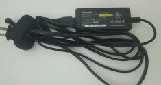 Incarcator original Toshiba 12V 3A 36W ADP-36CH A foto