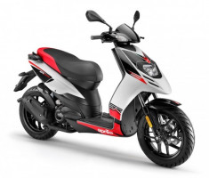 Scuter Aprilia SR Motard 50 motorvip - SAS74402 foto