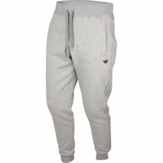 Pantaloni barbati adidas Originals Classic TFL SWP #1000003404057 - Marime: S foto