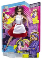 Papusa Barbie Spy Squad Teresa Secret Agent Doll foto