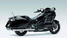 Motocicleta Honda GL1800 GoldWing F6B motorvip - MHG74252 foto