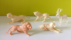 Lot 5 figurine animale salbatice: leu, leoaica, lup/caine, cerb; plastic foto