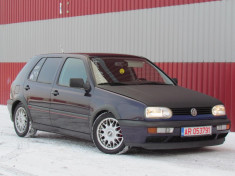 Vw Golf 3 GT, 4 usi, 1.6 benzina, an 1997 foto