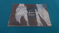 MODELE DE BRODERIE /IDA MISSIR/1967 foto