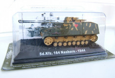 Macheta tanc Sd.Kfz. 164 Nashorn - 1944 scara 1:72 foto