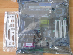 Placa de baza Foxconn 649M02-GLR5 DDR/Pci Express sk 775. foto