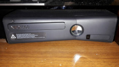 Xbox 360 500 GB + Kinect Senzor + 2 Controllere wireless + 2 jocuri foto