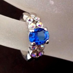 Inel albastru- inox placat cu AUR 18k si cristale - marimea 6