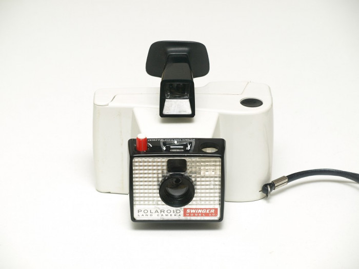 Polaroid Land Camera Swinger Model 20