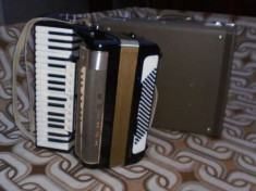 Acordeon Hohner ``Lucia``IVP foto