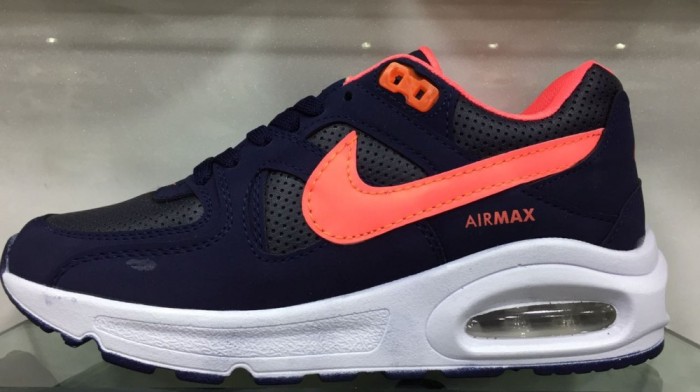 Adidasi NIKE air max DAMA model NOU 2017 foto mare Adidasi NIKE air max DAMA model NOU 2017 foto mare