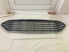 Grila radiator Ford Focus 3 Facelift Titanium an 2014-2017 cod F1EB-8200-CC foto