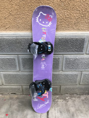 Placa snowboard NOUA! Arty Hello Kitty 133cm cu legaturi Noi foto