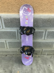 Placa snowboard NOUA Arty Hello Kitty 115cm cu legaturi Salomon foto