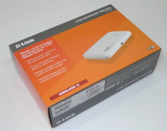 Router wireless portabil 3G D-Link DIR-457 foto