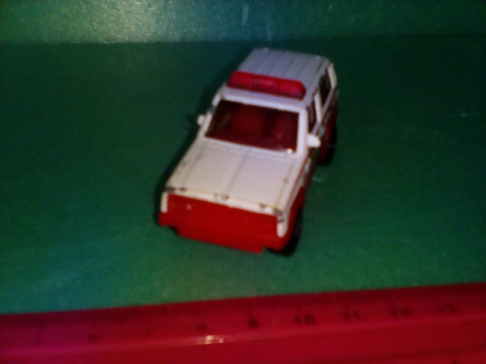bnk jc Matchbox - Jeep Cherokee - 1/58