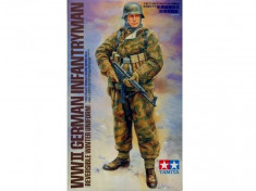 + Figurina scara 1/16 Tamiya 36304 - WWII German Infantryman + foto