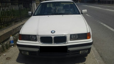 BMW 318i foto