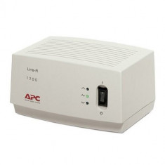 Stabilizator de tensiune APC Line-R 1200VA foto