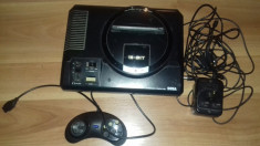 Consola SEGA Mega Drive foto