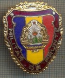 ZET 739 INSIGNA ,,MILITAR DE FRUNTE&quot; - PERIOADA RSR - PENTRU NOSTALGICI