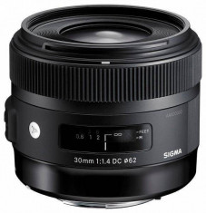 Obiectiv Sigma Canon 30/1.4 (A) DC HSM Art foto