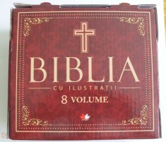BIBLIA CU ILUSTRATII - 8 VOLUME IN CUTIE - TRADUCEREA I.P.S. BARTOLOMEU ANANIA foto