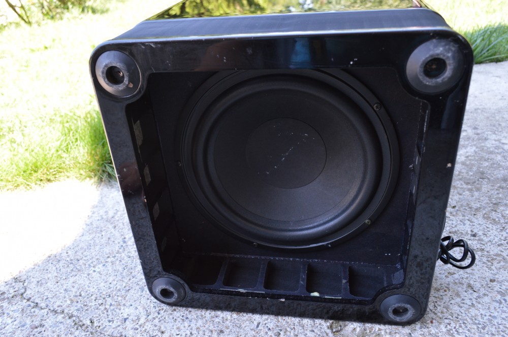 Subwoofer Activ Harman Kardon SUB TS2 BQ DEFECT arhiva Okazii.ro