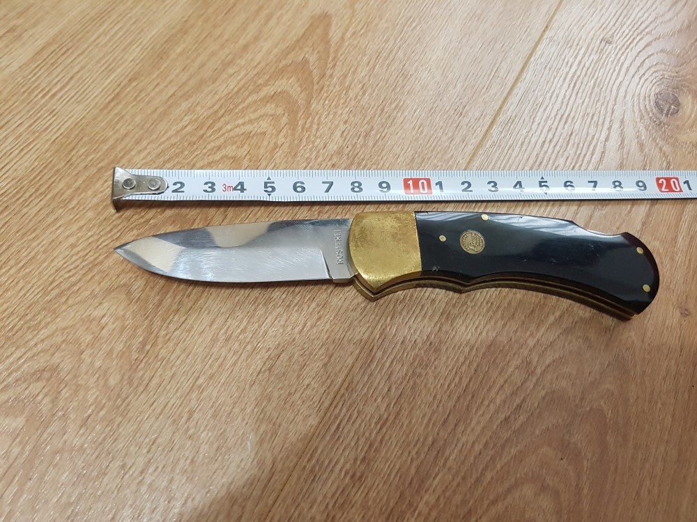 Falcon Famous Blades