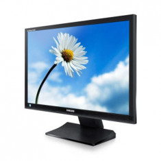 Monitor Refurbished LED 22&amp;amp;quot; SAMSUNG S22A450BW GRAD A foto