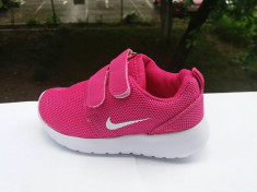 Nike free copii roz foto