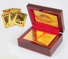 Carti De Joc Poker Suflate Cu Aur 24K 999.9% Puritate - Inclus Si Cutie Lemn foto