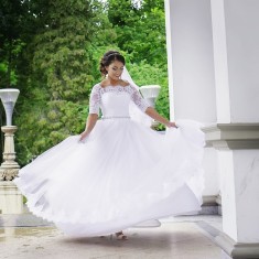 Vand rochie de mireasa salon Dya foto