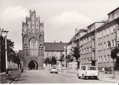 Ilustrata Germania-Neubrandenburg-RDG-auto Trabant foto